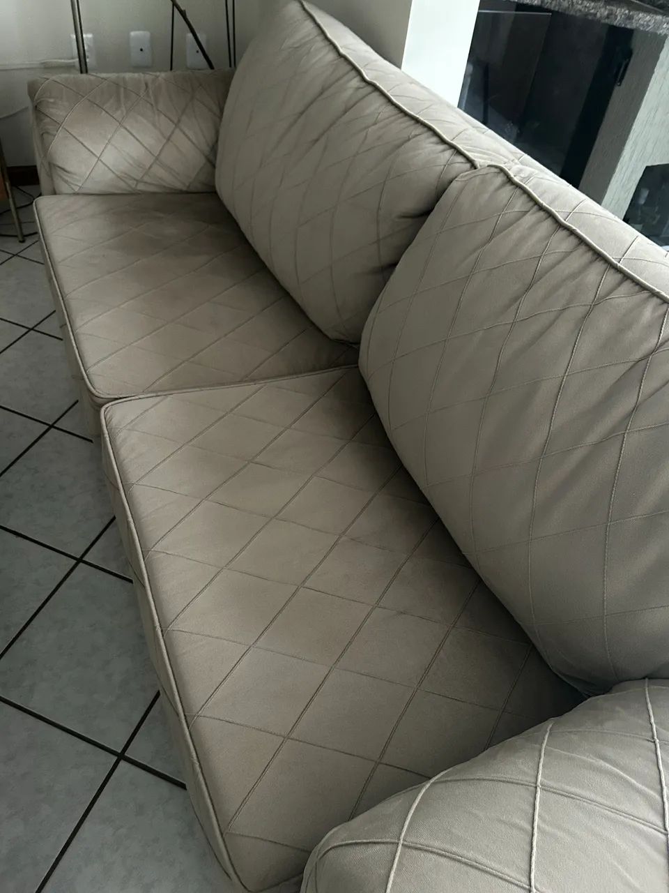 Vendo lindo sofá em ótimo estado  - Foto 2