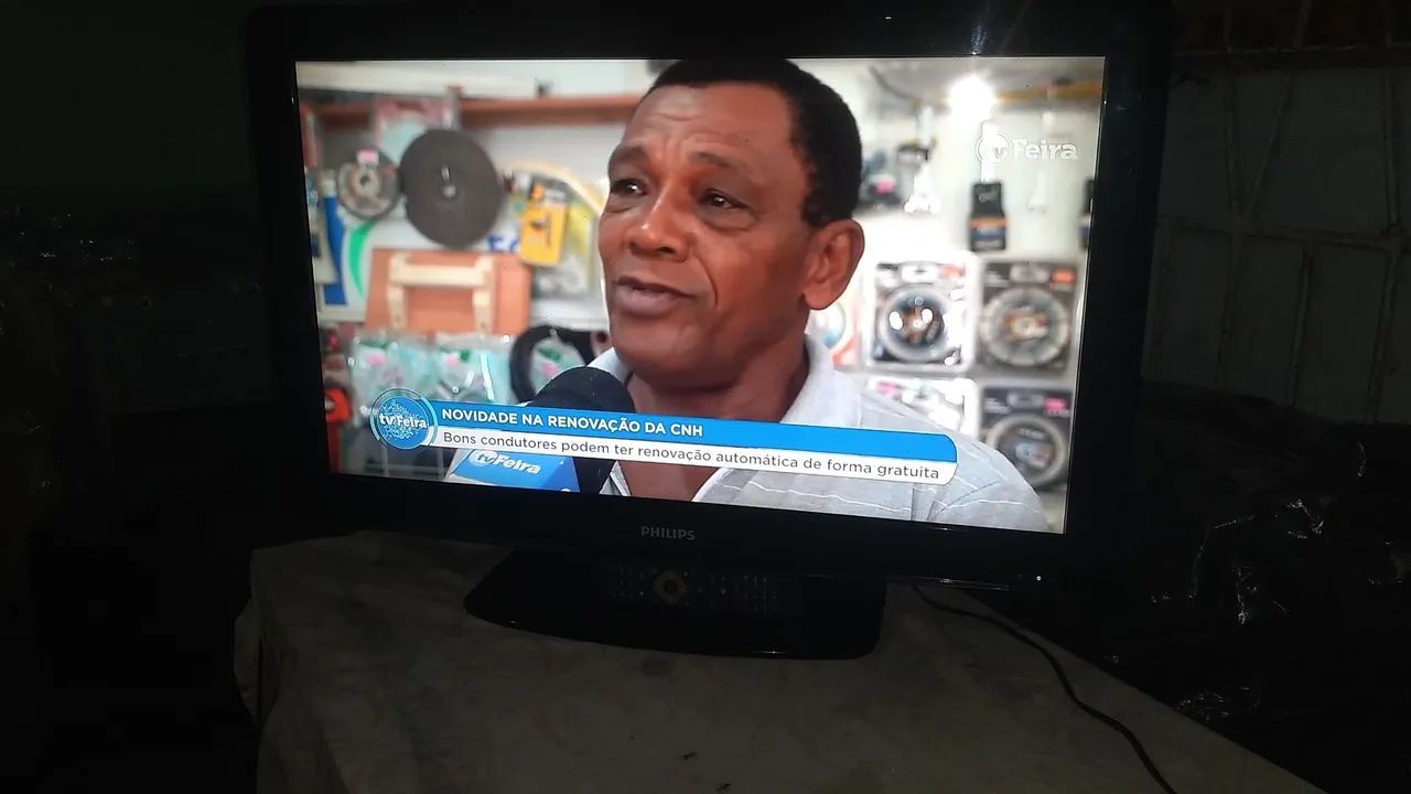TV filipis 32 polegadas com controle  - Foto 3