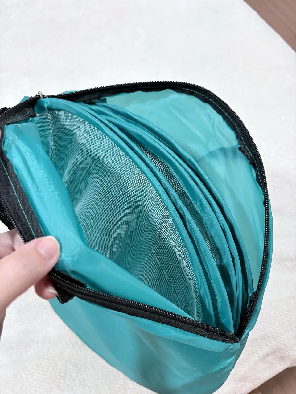 Barraca / Tenda de Praia Pop-Up com Bolsa - Nova - Foto 4