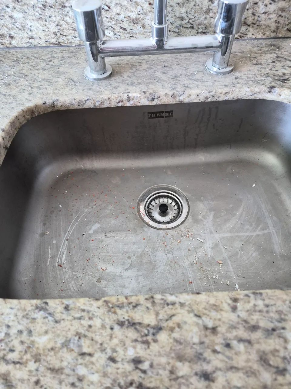 Bancada nova de granito Santa Cecília  - Foto 5