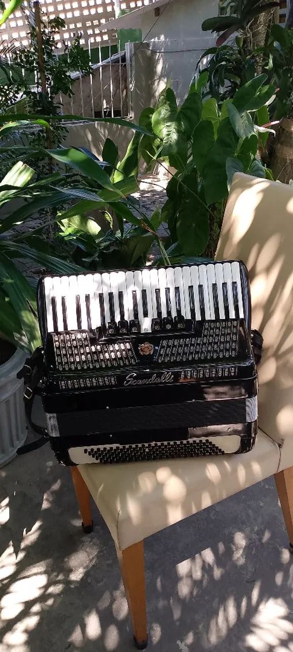 Acordeon Scandalli 