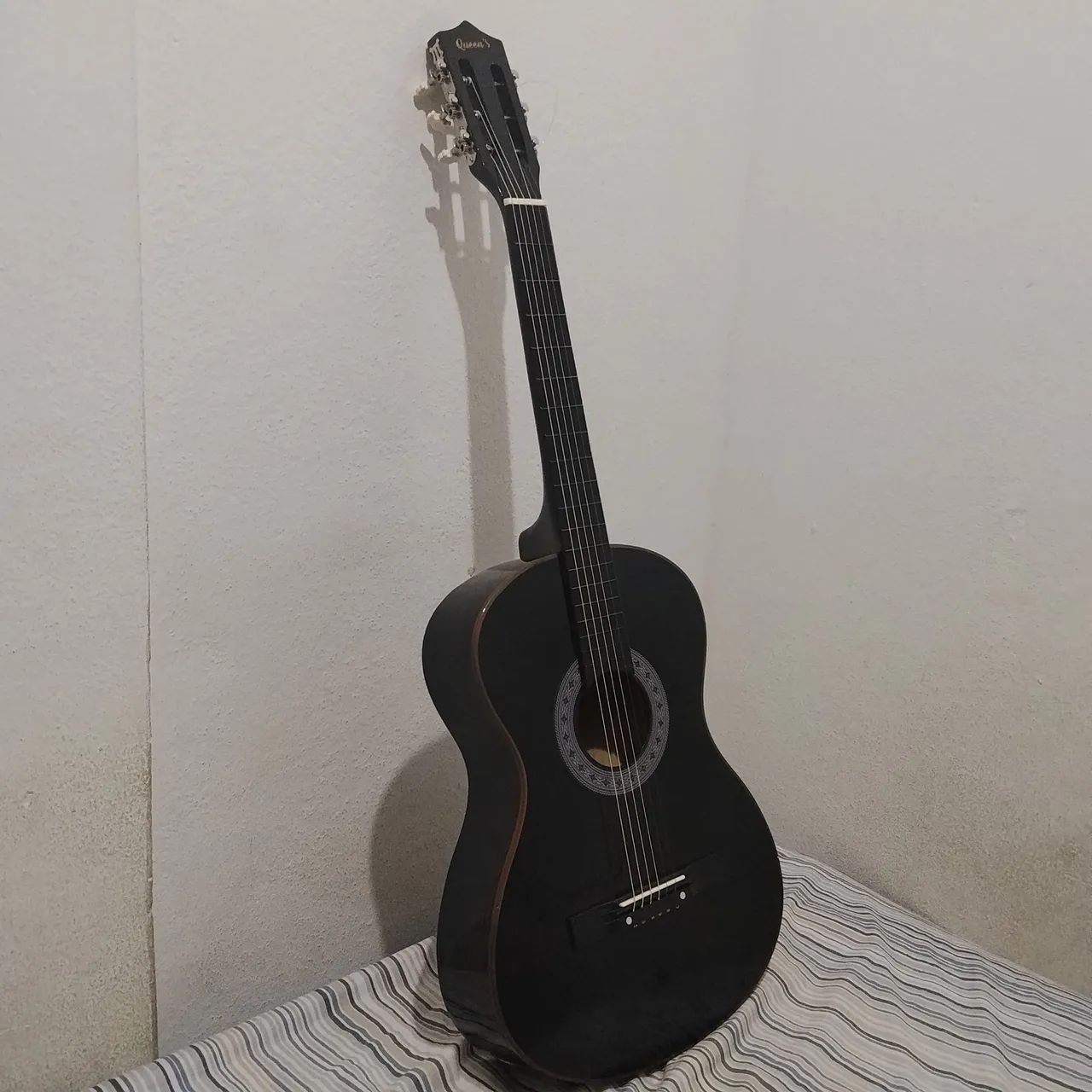 Violão clássico Queen's 
