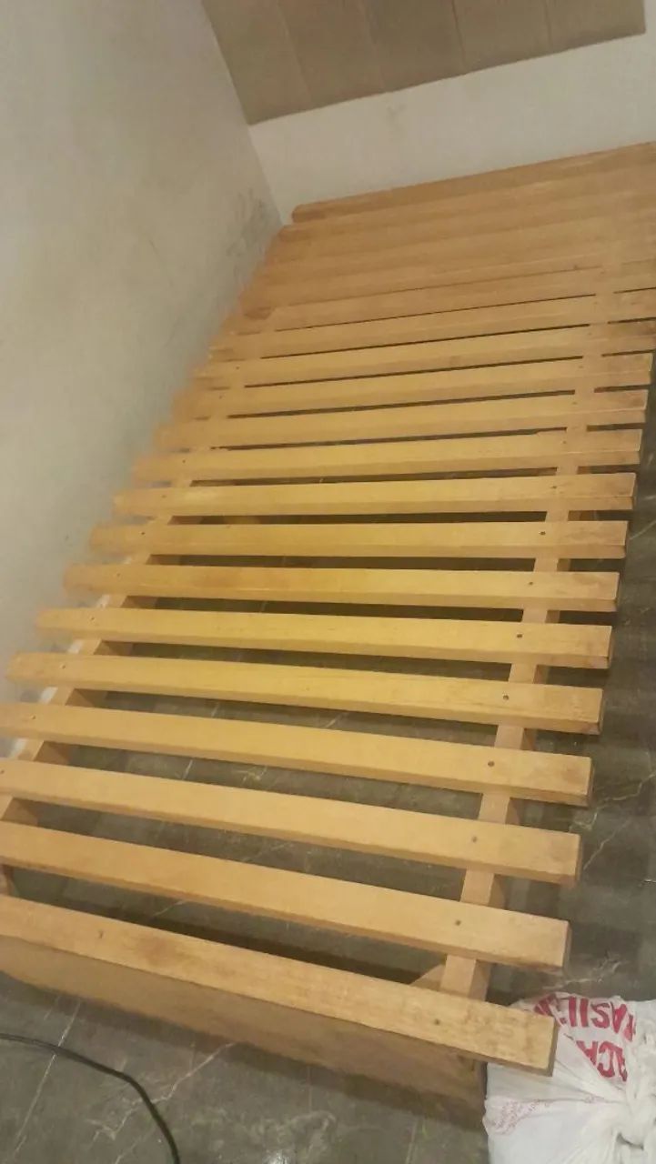 Cama solteiro
