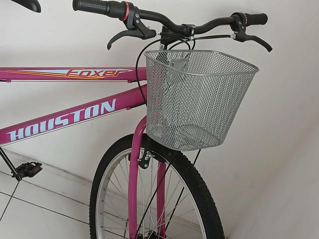 Bicicleta rosa, feminina media - Foto 2