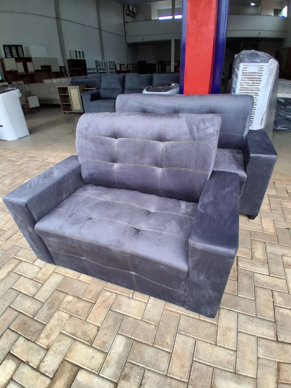 SOFÁ 2 E 3 LUGAR NOVO - Foto 3