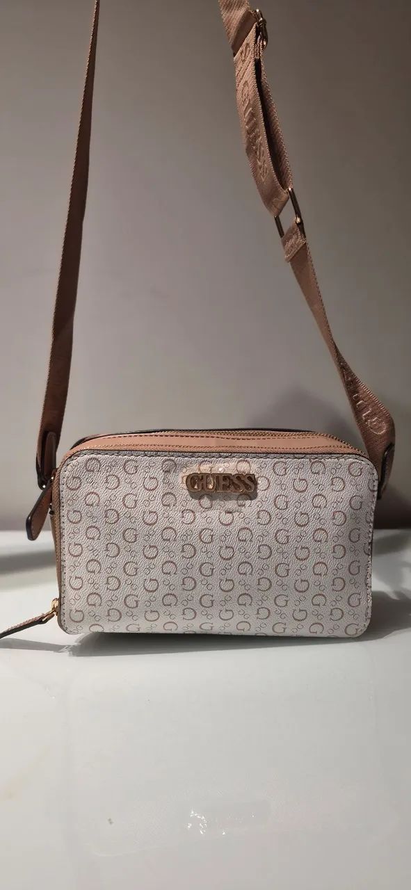 Bolsa transversal Guess  - Foto 2