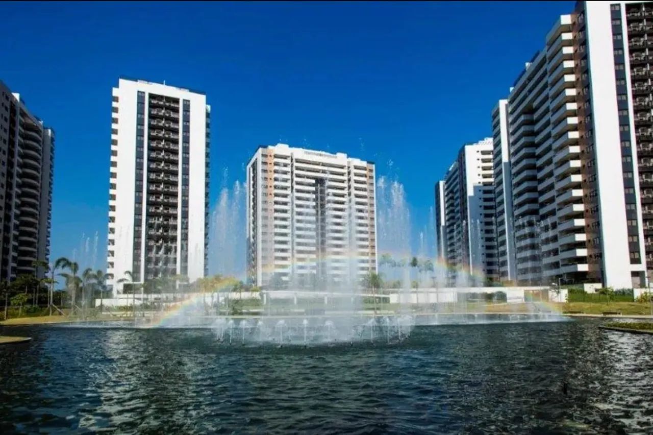 Duplex para venda possui 283 metros quadrados com 4 quartos em Barra Olímpica - Ilha Pura 