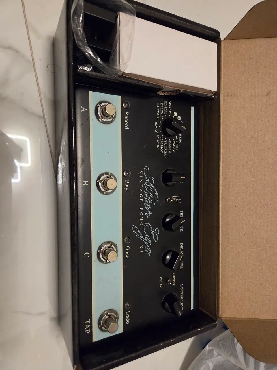 Pedal TC Eletronic Alter Ego X4 - Foto 2