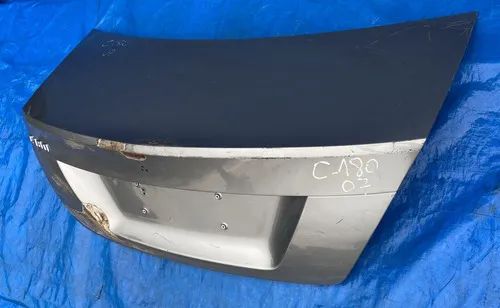 Tampa Traseira Mercedes C180 2008 A 2014 / Detalhes Prateado - Foto 5