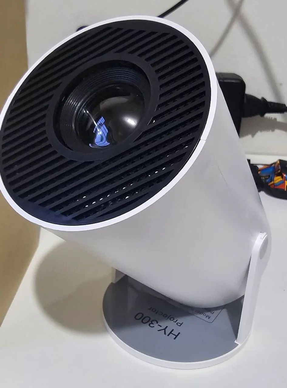 Projetor HY300 4K, Dual Wifi, Bluetooth,  entrada HDMI e Pendrive - Foto 2