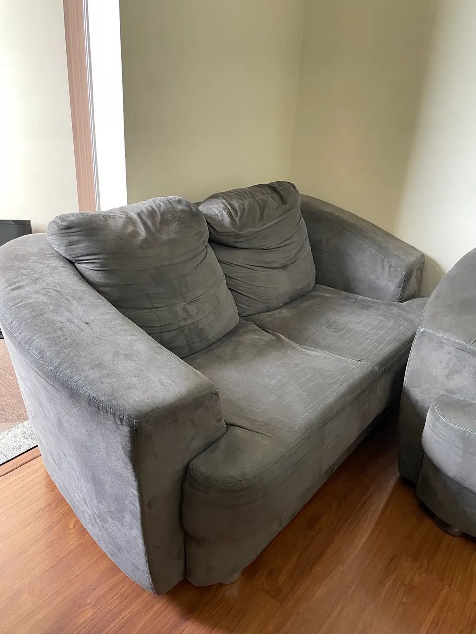 Sofás Cinza - usado em boas condições 