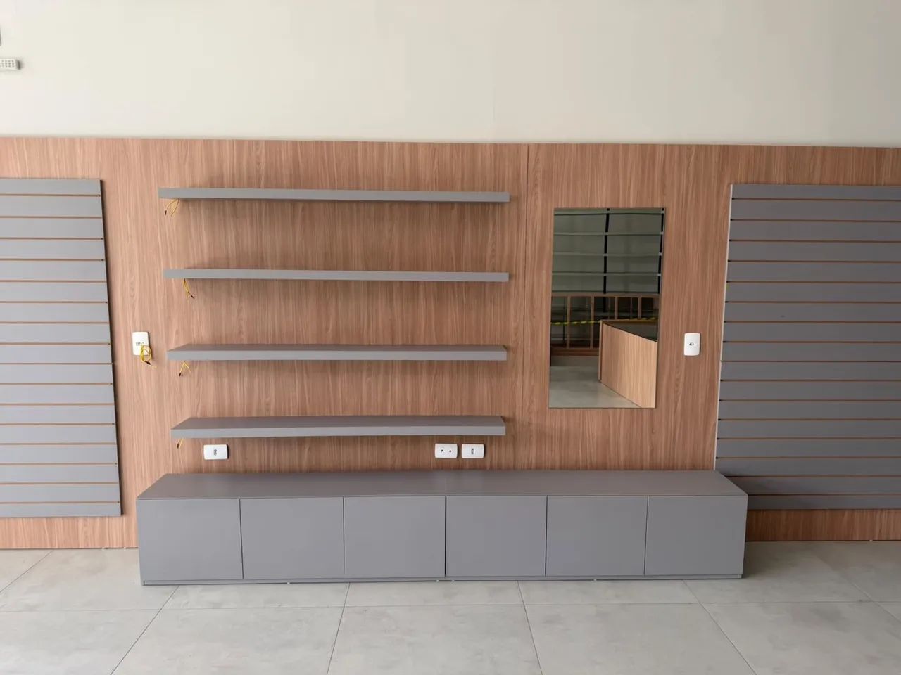 Mobiliário comercial planejado completo - Cascavel - Foto 4