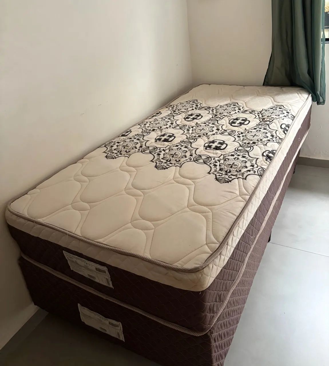 Guarda roupa e Cama  - Foto 3