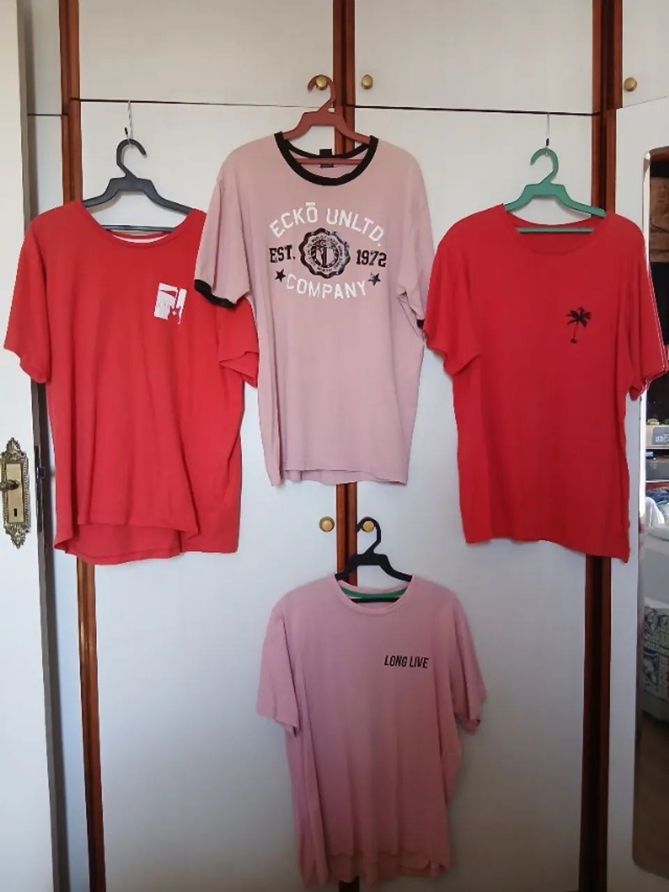 Kit com 4 Camisas tamanho G - Foto 2