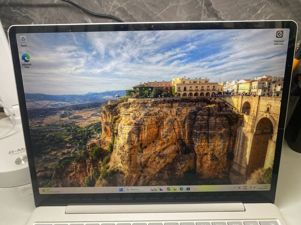Microsoft Surface Laptop Go Touchscreen | Intel Core i5 | | Excelente Estado - Foto 3