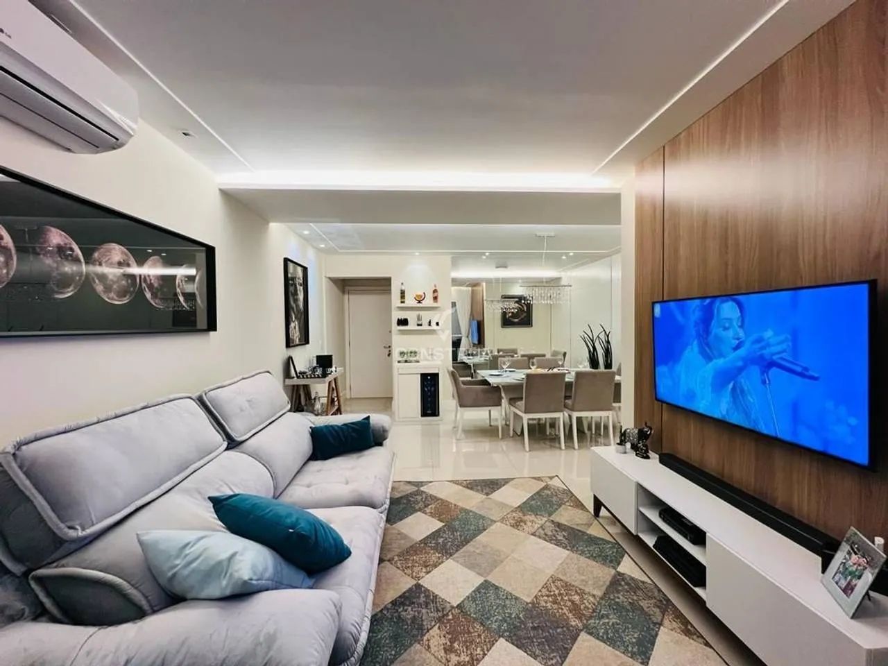 APARTAMENTO COM 3 QUARTOS À VENDA PRÓXIMO AO CAMBUÍ, CAMPINAS-SP