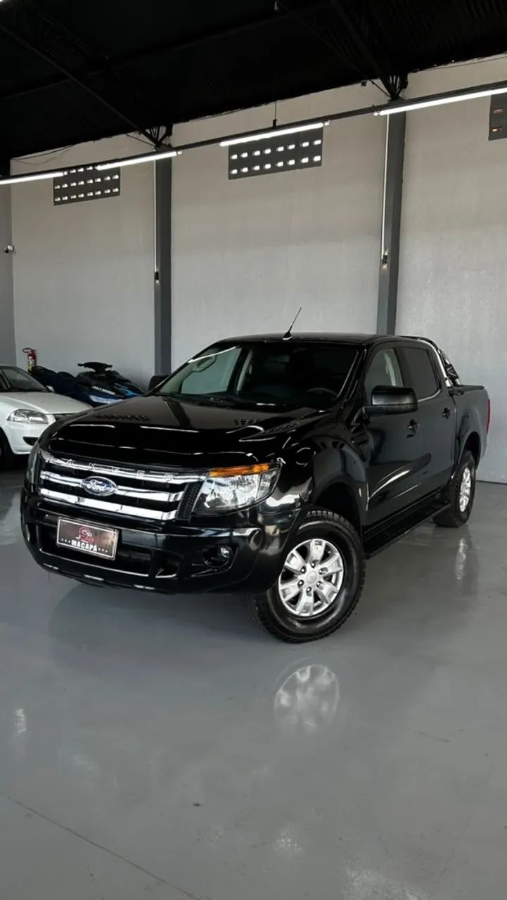 Ford Ranger XLS 2.5 16V 4X2 CD Flex 2013