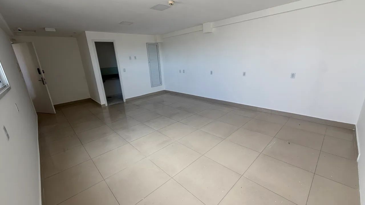 Alugo Sala Comercial no Tirol Way Office - Foto 3