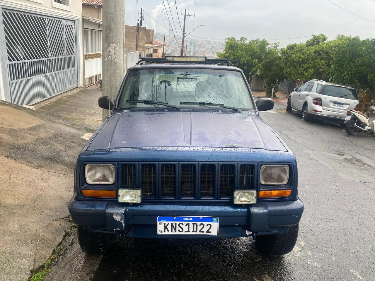 Jeep Cherokee Sport 4.0 Mec./aut. 2000