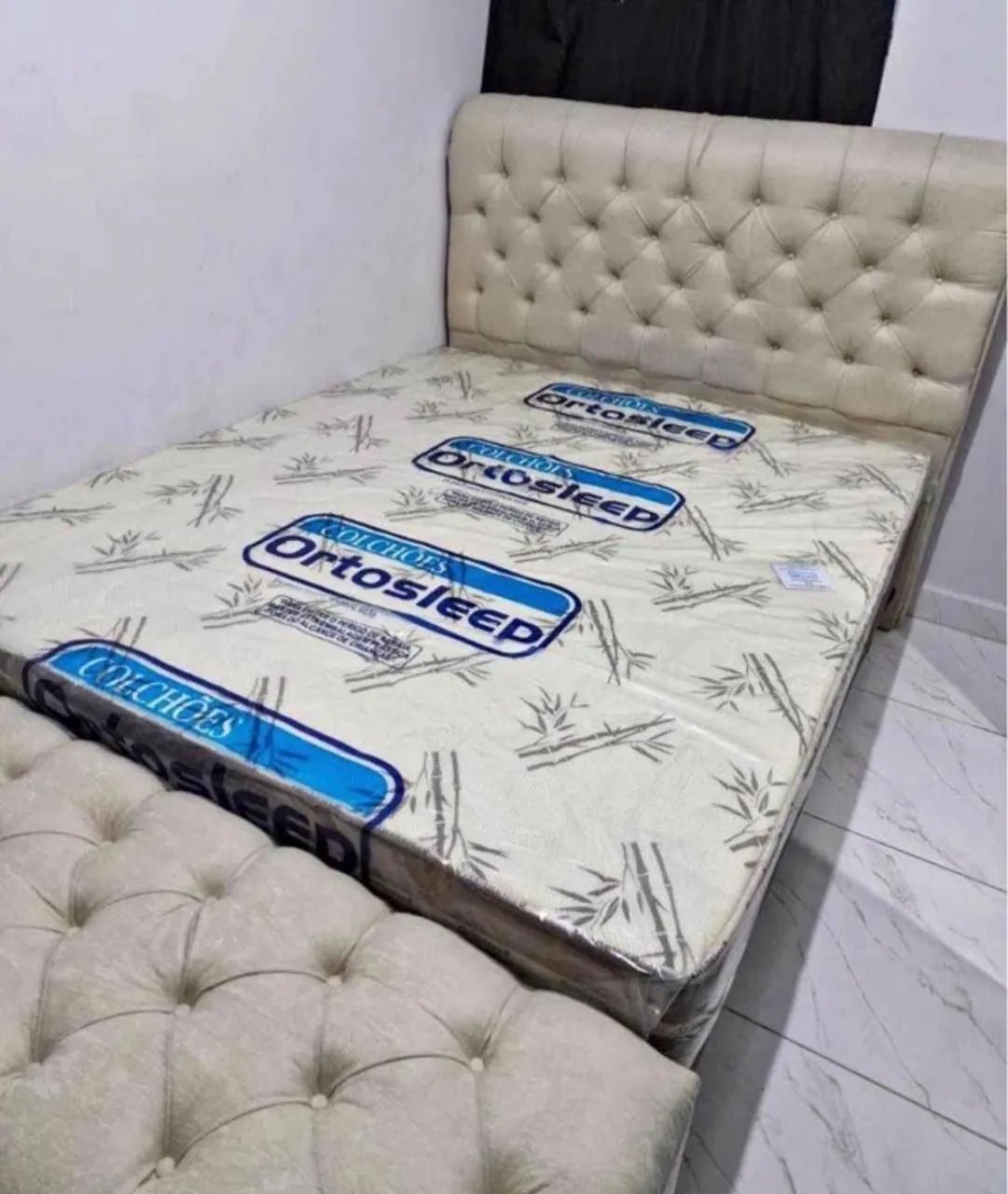 Cama de casal nova 