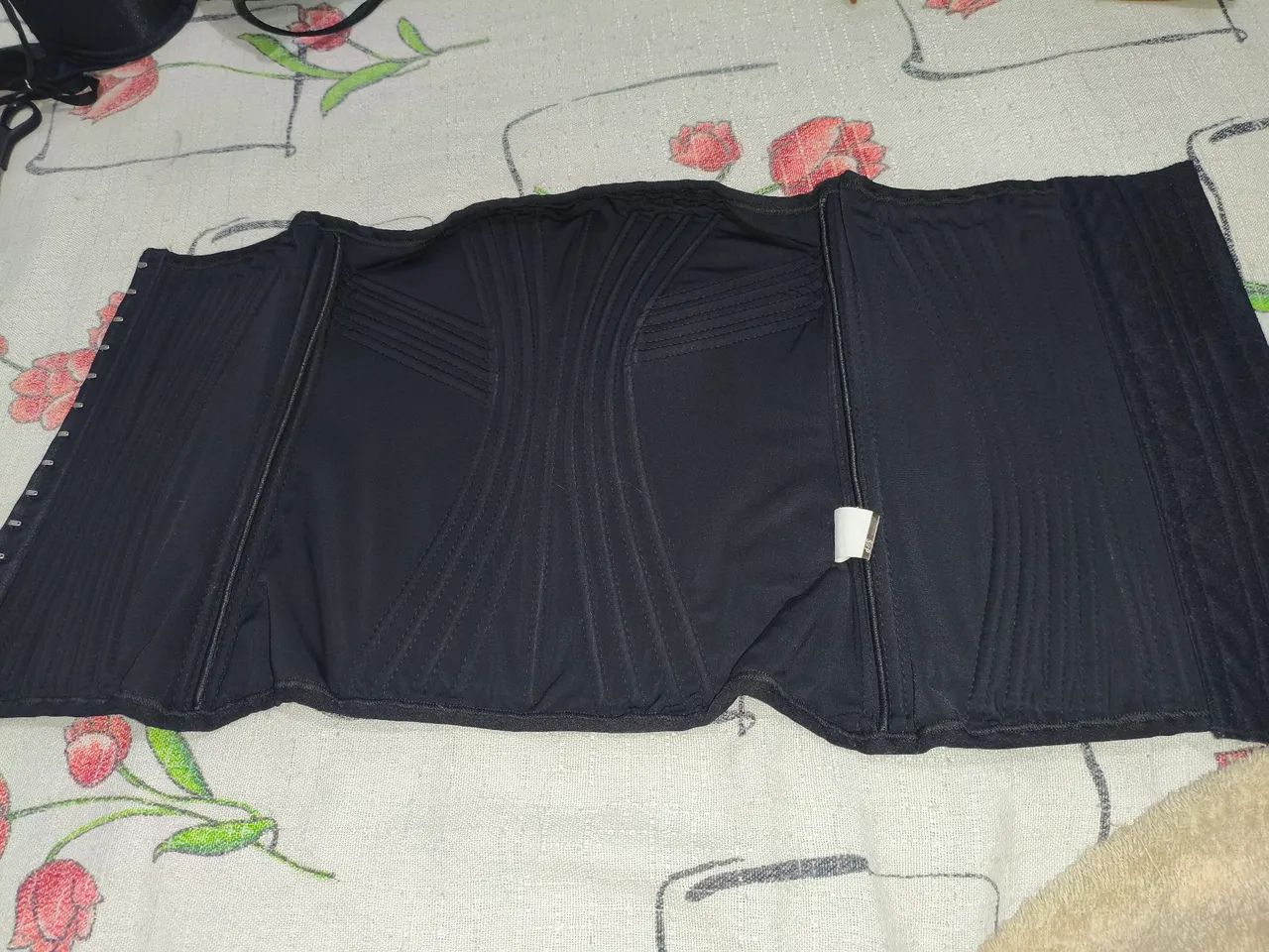 Cinta pós cirurgia  não usei - Foto 2