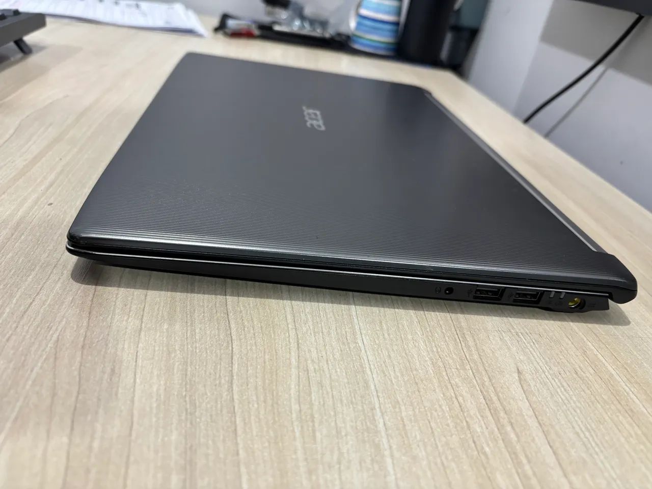 Vendo notebook ACER I7 - Foto 2