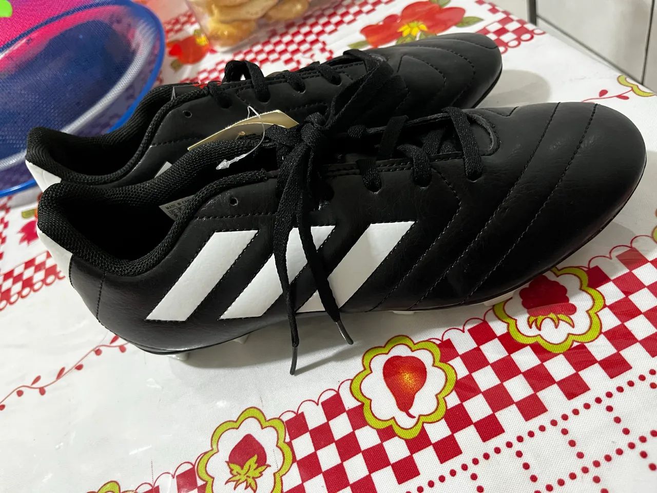  Chuteira Adidas, Nova, Original e com Qualidade! - Foto 3