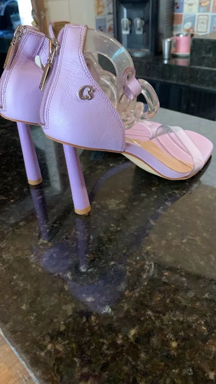 Vendo sandálias e scarpin da Carmen Steffens  - Foto 4