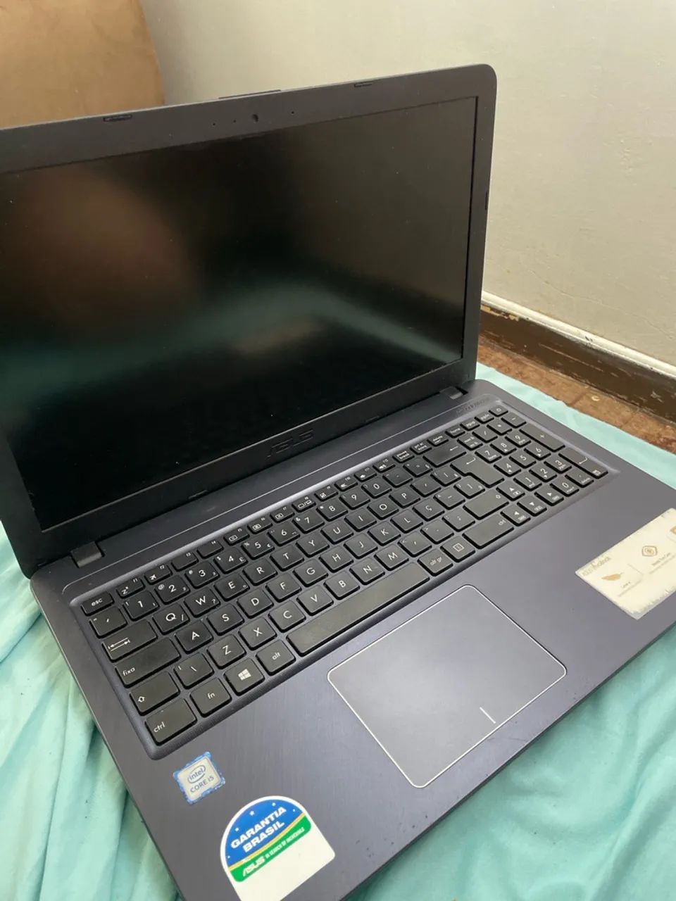 VENDO NOTEBOOK ASUS