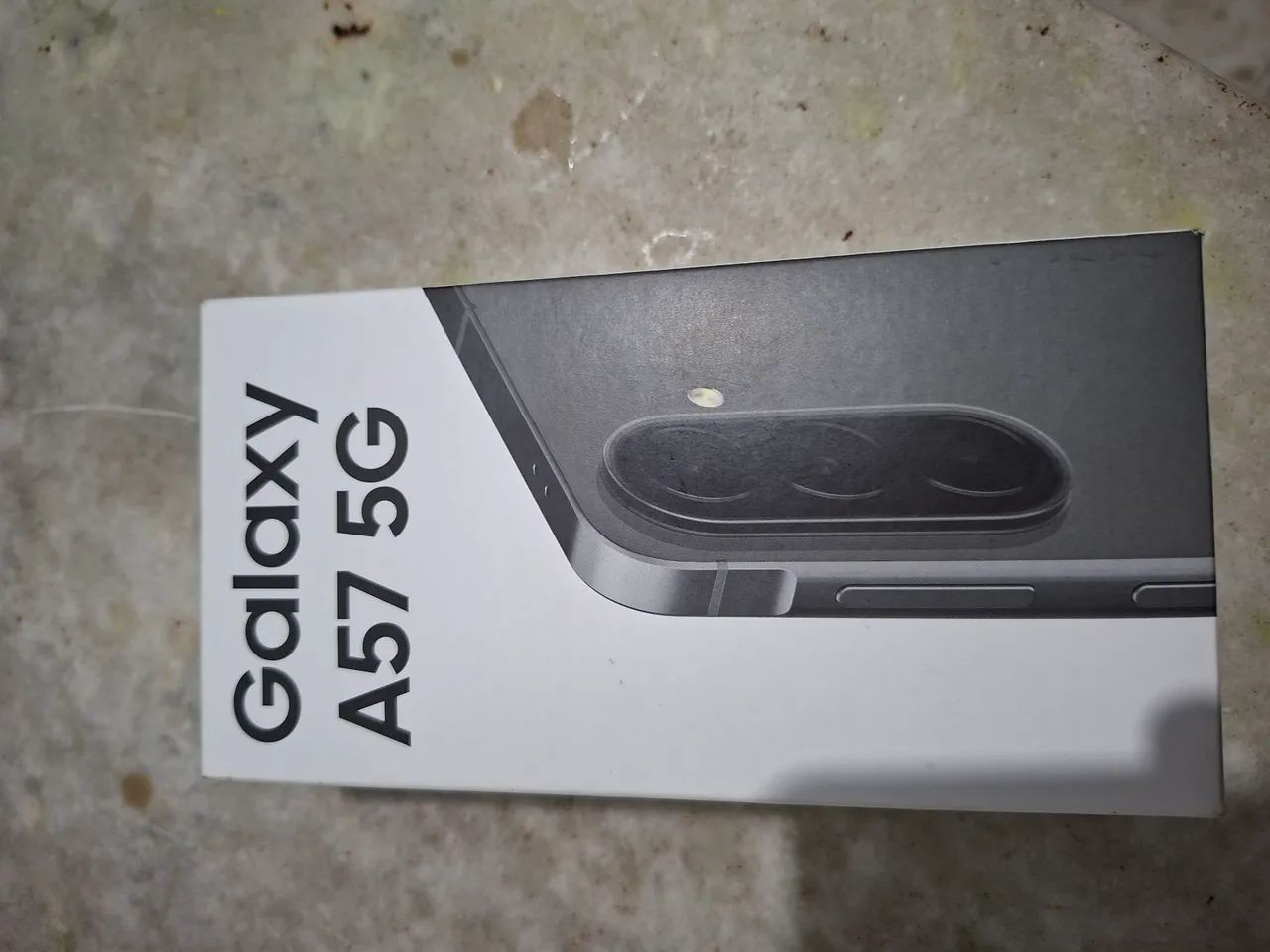 Vendese celular a57 completo