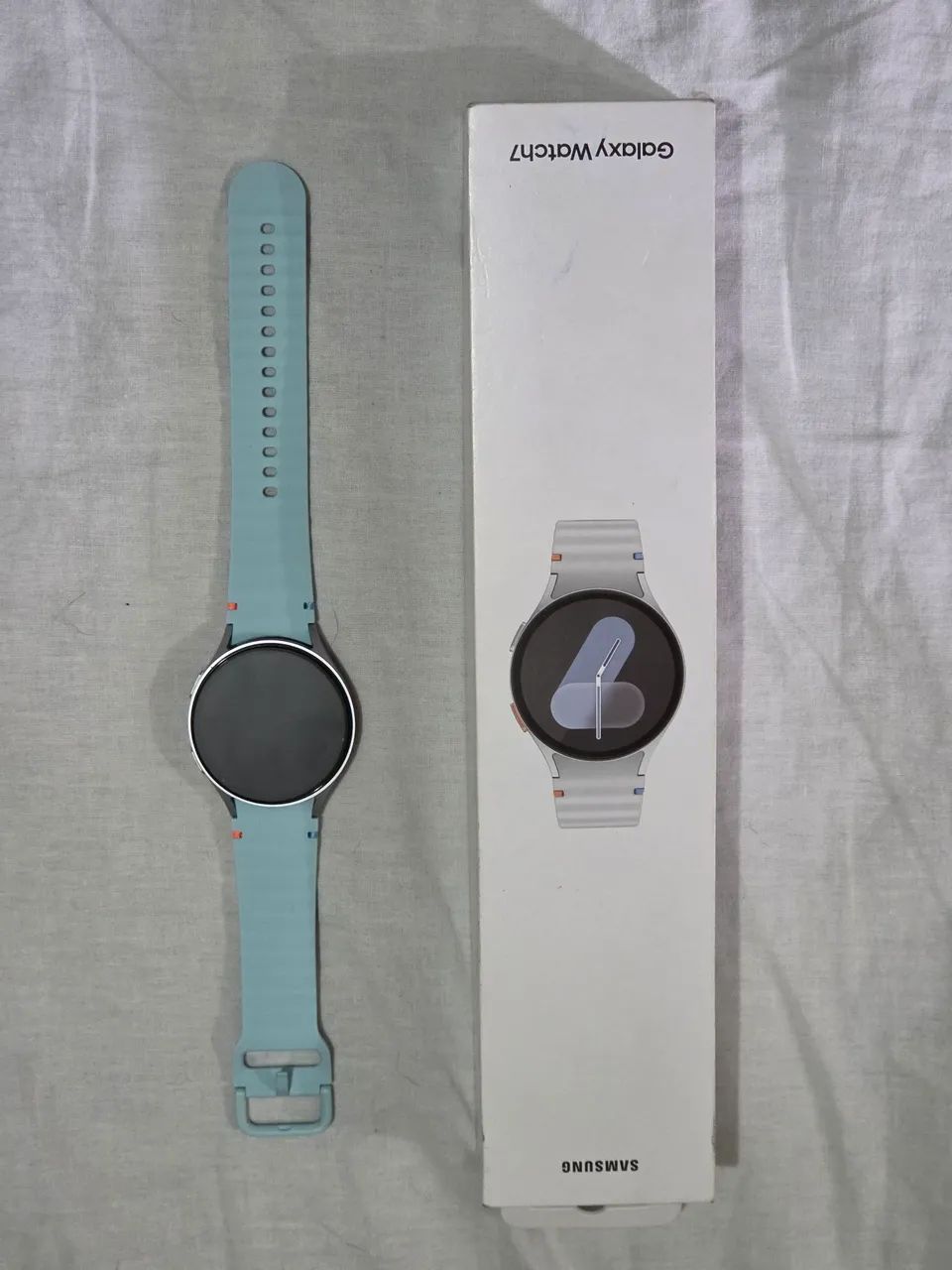 Galaxy Watch 7, modelo Bluetooth, 44 mm.