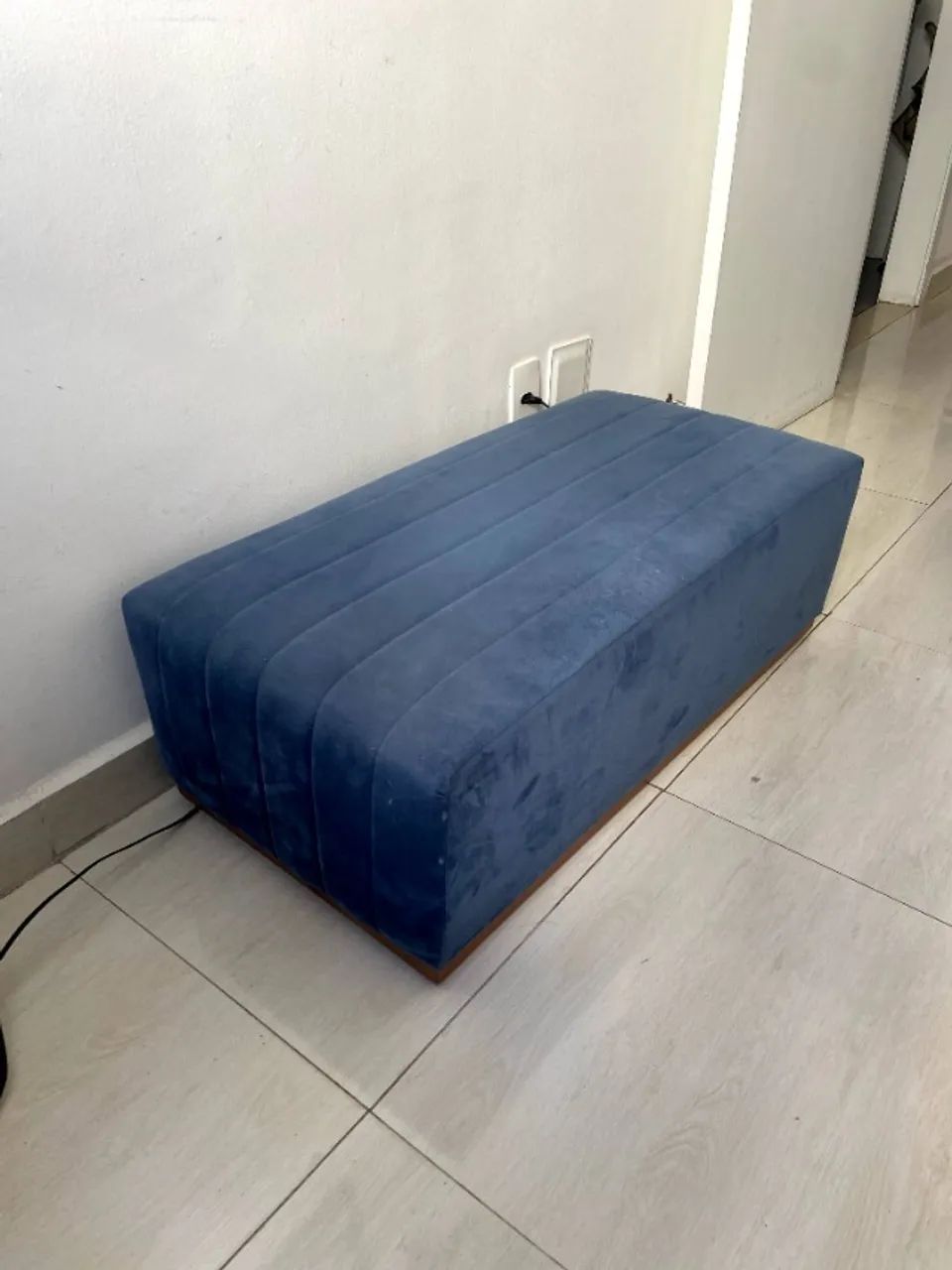 Puff / Recamier Grande em Veludo Azul - Ótimo Estado
