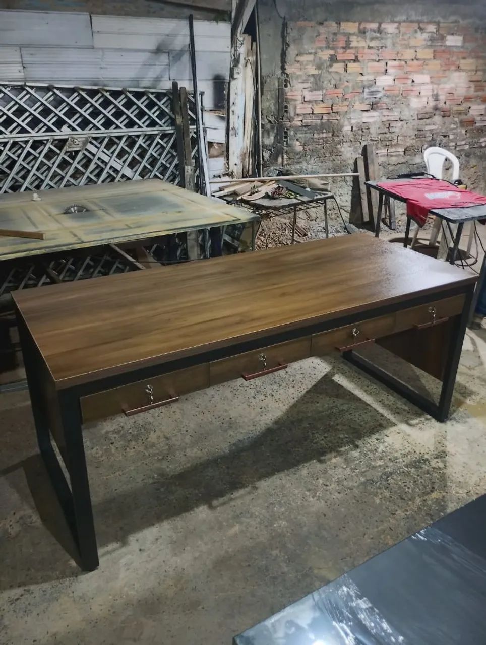 Mesa executiva estilo industrial  - Foto 3