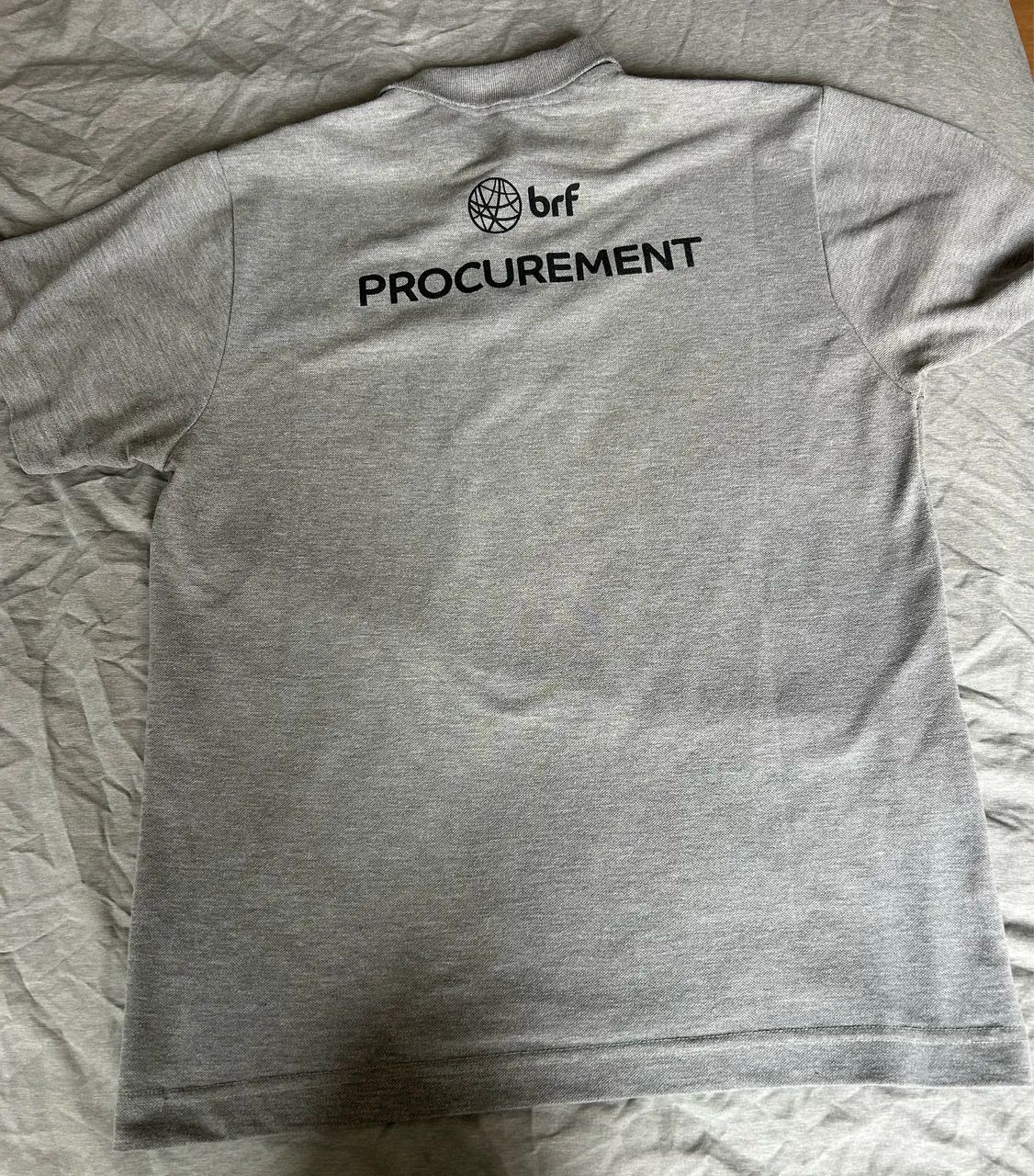 Camiseta polo tamanho M - Foto 2