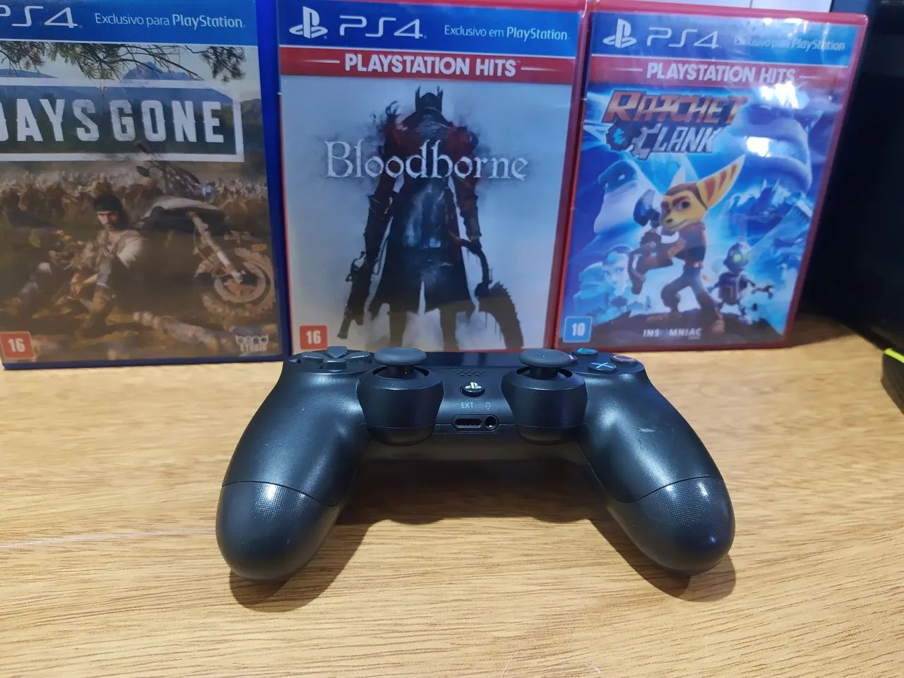 その他 PS4 PS4 completo funcionando perfeitamente - Consoles de Vídeo Game