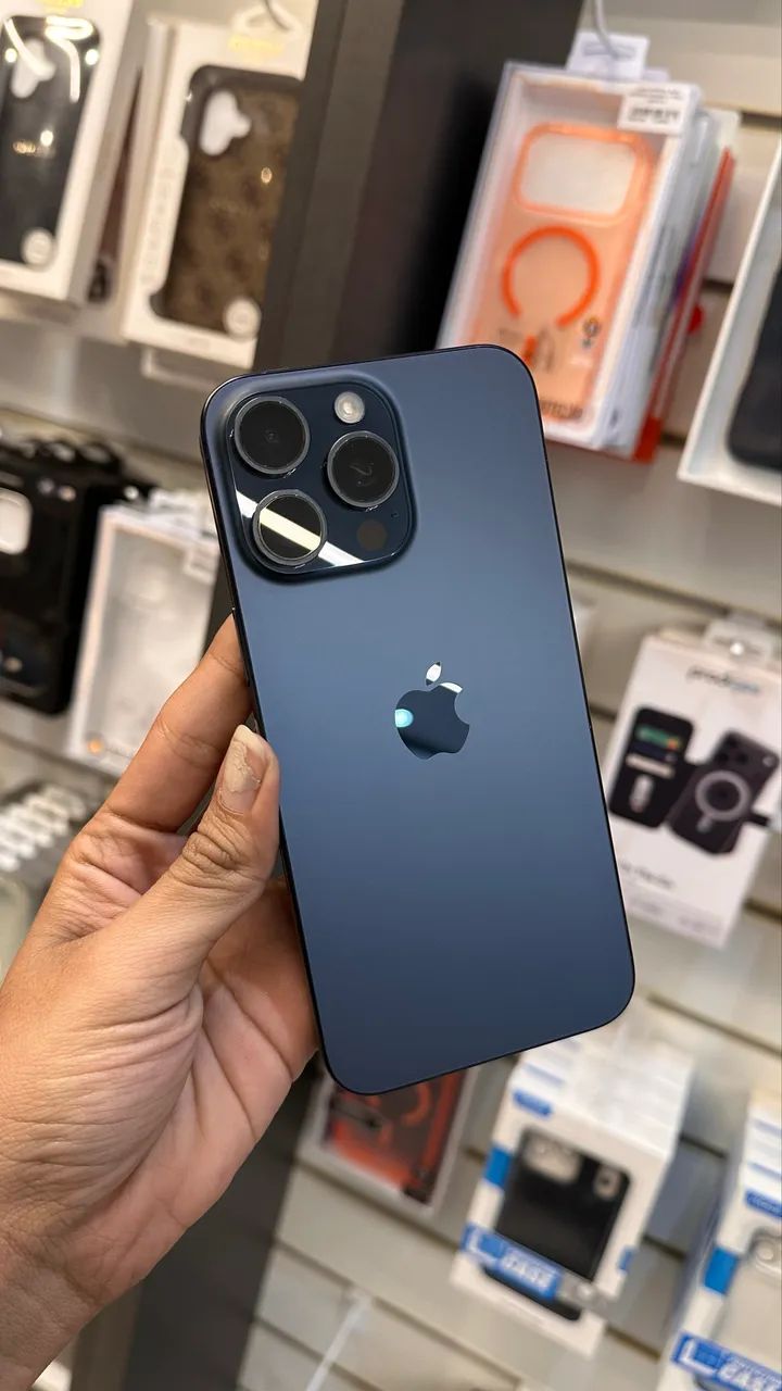 iPhone 15 Pro Max - 512GB - Foto 3