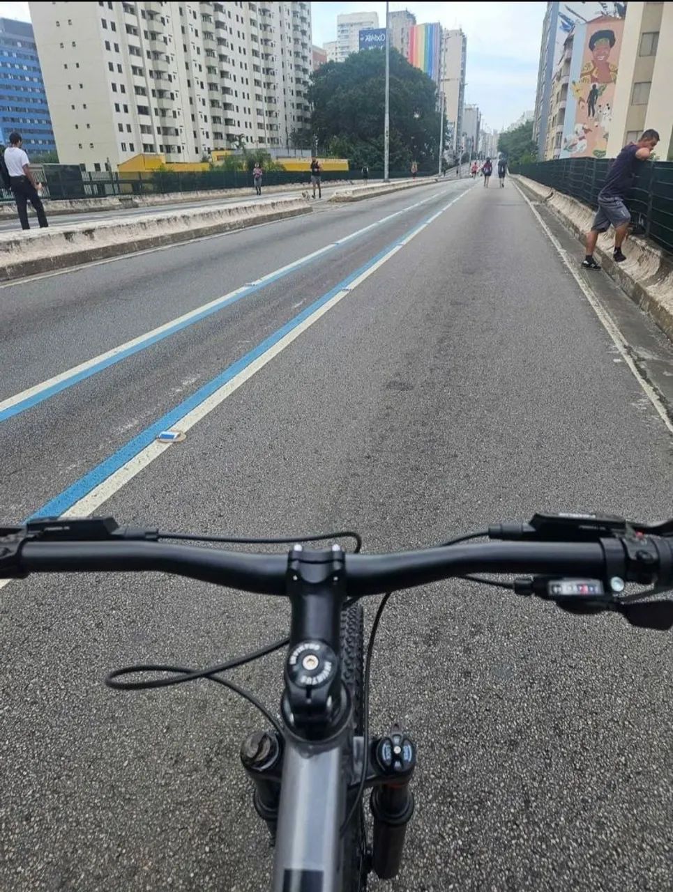 BICICLETA SUTTON - Foto 3