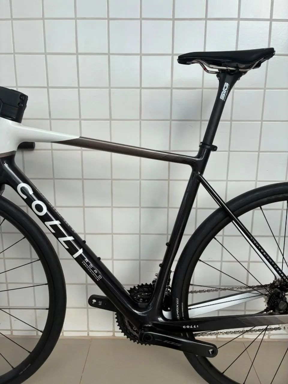 Bicicleta Speed Colli Paris Sport Carbon  - Foto 4