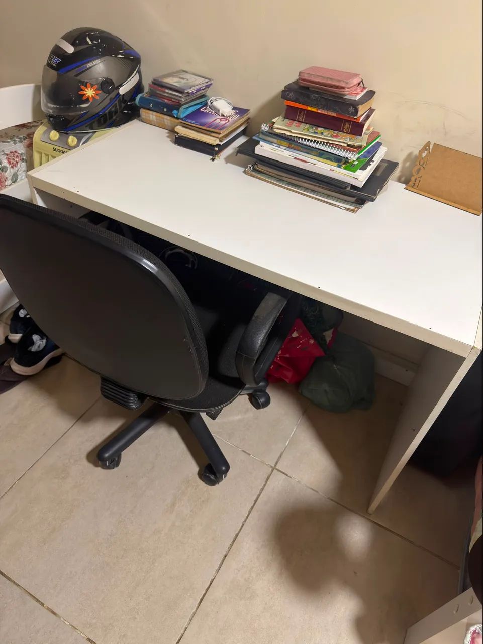 Mesa de computador + cadeira  - Foto 2
