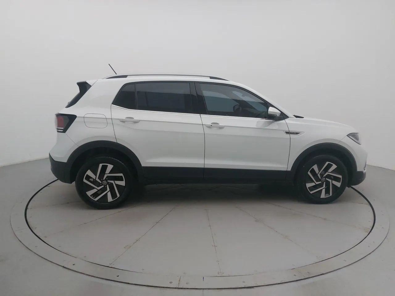 Volkswagen T-Cross Highline 1.4 TSI Flex 16V 5P AUT, foto 6 de 18