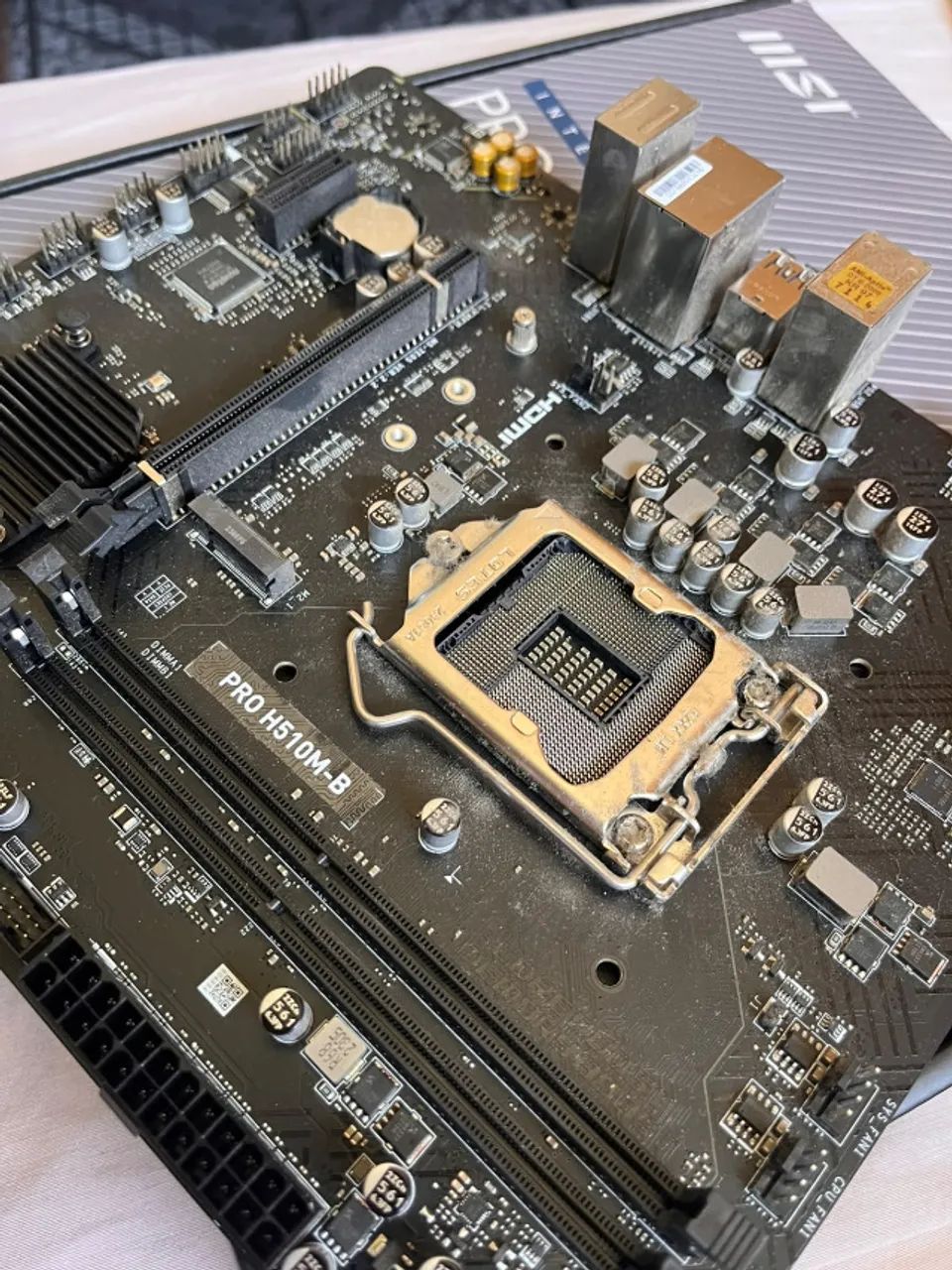 Placa Mãe Intel Pro H519M-B - Para Retirada de Peças - Foto 3