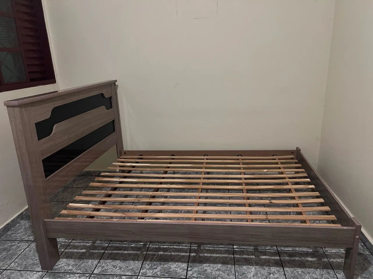 Vendo cama de casal - Foto 2