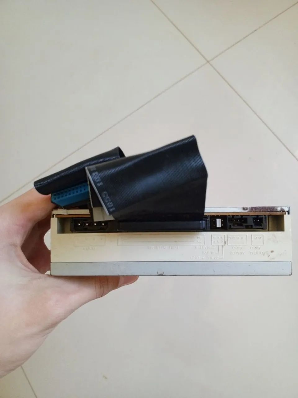 Gravador e Leitor de DVD e CD Lite-On iHAP322 IDE PATA com Cabo Flat - Foto 4