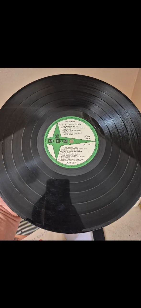 Disco vinil Elza Soares e Miltinho & samba - Foto 2