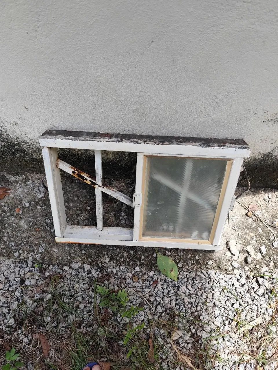 Janela para banheiro 