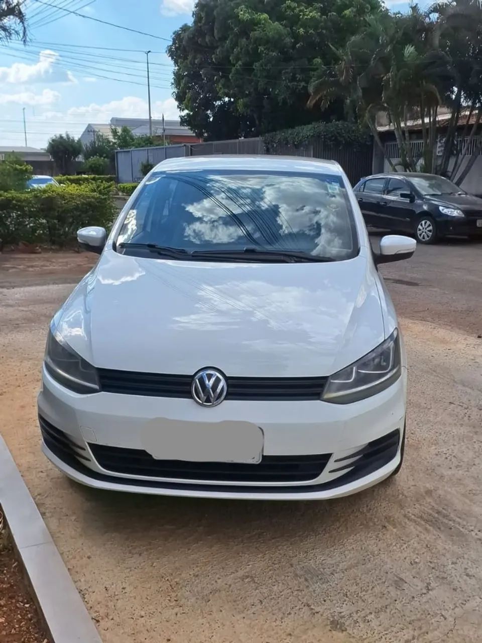 Volkswagen Fox TRENDLINE 1.0 FLEX 12V 5P 2016