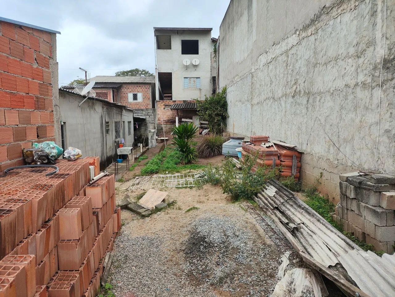 Terreno meio lote  - Foto 2
