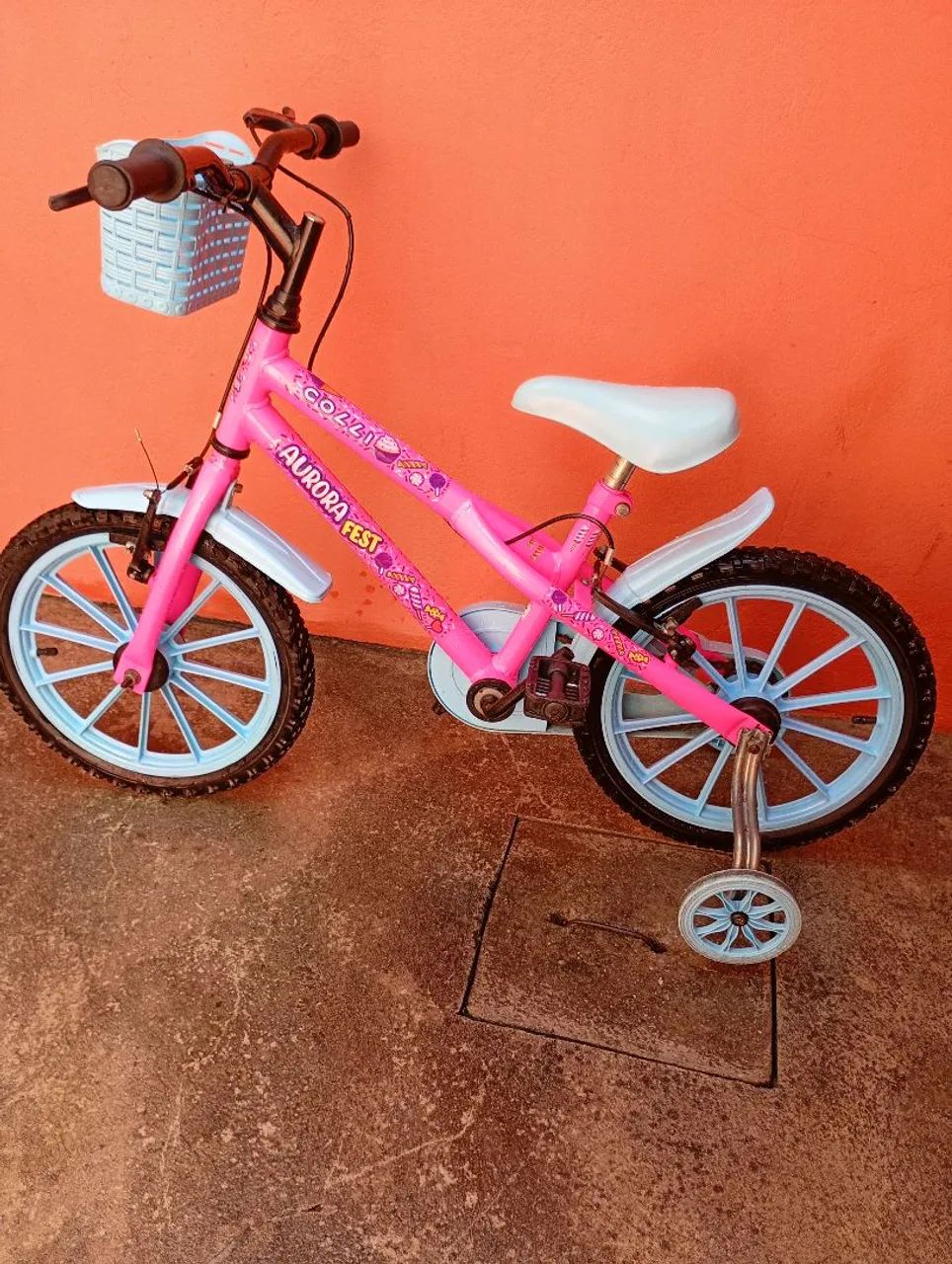 Vendo bicicleta infantil menina  - Foto 4