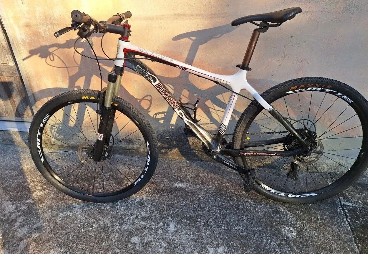 Bicicleta  - Foto 2