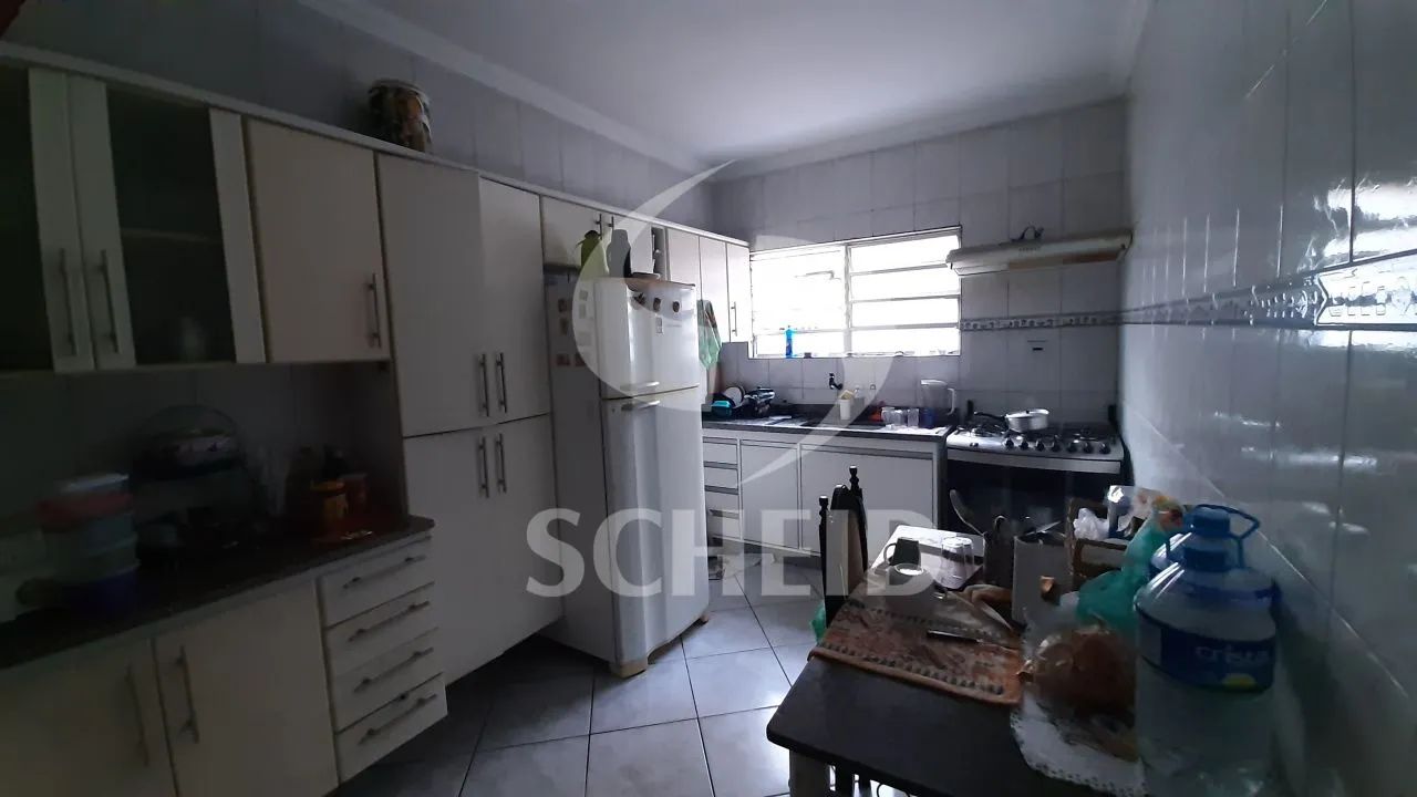 Sobrado + 04 imóveis para renda - Foto 4